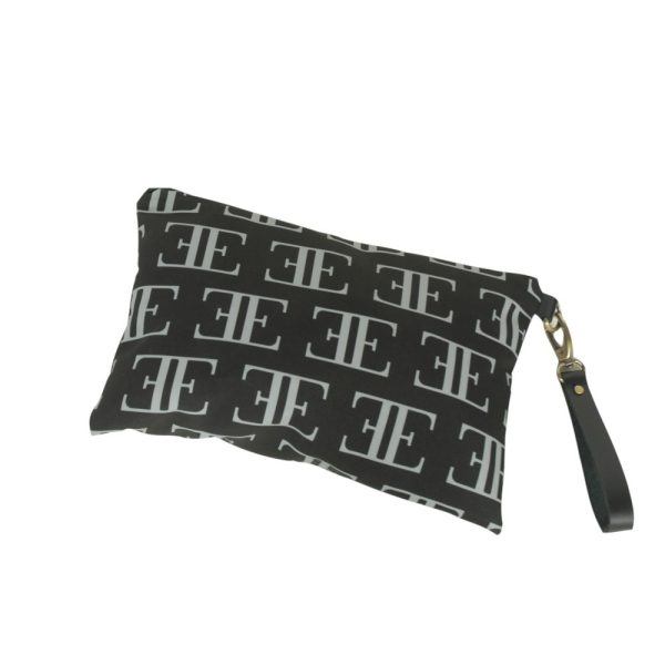 Everland Wristlet Leather Bag